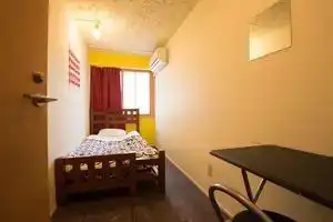 Hostel Q, Osaka