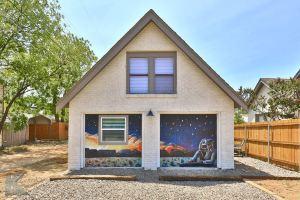 Rustic chic guesthouse located right next to HSU & Hendrick Medical Center, Abilene