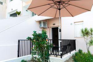 Mastabas Studios, Rethymno