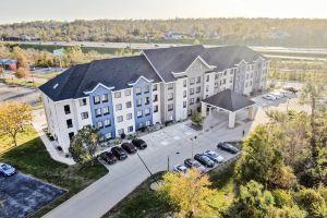 Staybridge Suites North, Cedar Rapids
