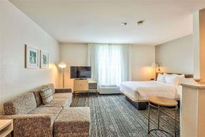Alluxsuites at 1876, Ascend Hotel Collection, Tallahassee