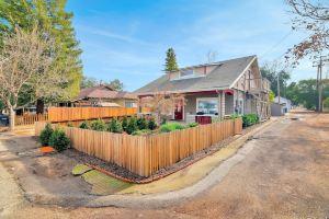 Home Squared 2 Bed/2 Bath Walk to Square Apartments, Paso Robles
