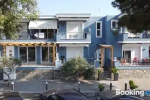 Isalos Suites, Nea Peramos