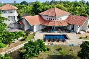 The Beach House by Kay Jay Hotels, Pasikuda