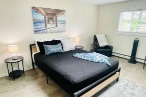 The Lovely Place #3 3BR 4Beds 2 BA Sleeps 7 Spacious Townhouse with Garage., Anchorage
