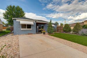 2 Mi to Dtwn: Home w/ Hot Tub in! Apartments, Denver