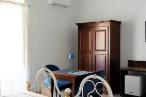 Le2Stanze Hotel, Vittoria