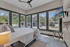 Historic Gem Near Schlitterbahn Hotel, New Braunfels