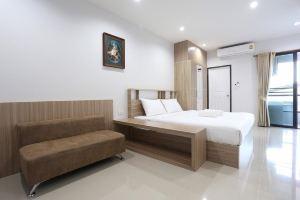 Farisa Garden Hotel, Kalasin