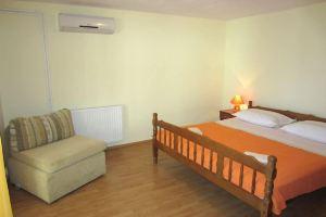 Apartments Bareta, Trogir