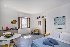 Yellow Suite Sul Lungomare di by Wonderful Italy Hotel, Faveto