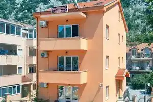 Apartments Marinero, Kotor