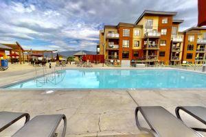 Easy Access Ground Floor Apartment 114, Kelowna