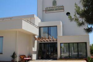 Oasis Hotel, Kyrenia