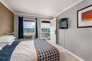 Boardwalk Hotel Charlee & Apartments Beach Hotel Oceanfront, Seaside Heights