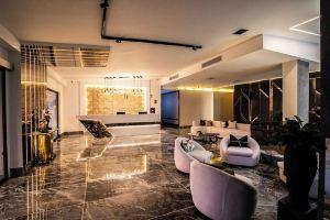 Lovera Hotel, Santiago
