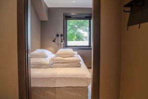 Cozy Ålesund Apartment with Private Entrance & Free Parking, Aalesund