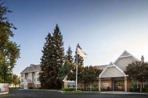 Sonesta ES Suites, Fresno