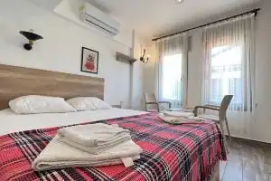 Anayurt Oteli, Akyaka