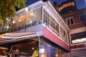 Hotel Ejna, Tirana