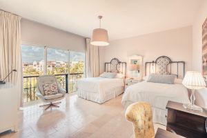 Relax at This Majestic Beachfront Apt at Aquamarina Apart-hotel, Punta Cana