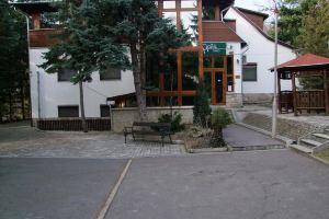 Hotel Füred, Matrafured