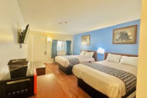 Hampton Motor Inn, Hampton