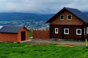 Loghouse with Amazing View and Sauna, Akureyri