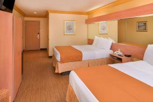 H3 Inn & Suites - LAX Airport - Los Angeles, Inglewood