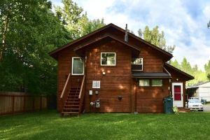 The Raven Lodge, Garden Level Unit 2, Anchorage