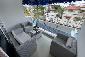 Lovely 3-bedroom condo with free parking, Santiago