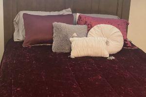 Beauty one-bedroom apartment mins for downtown. In mid-town, Anchorage