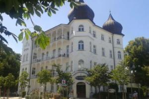 "Seashell" Modern retreat Hotel, Binz