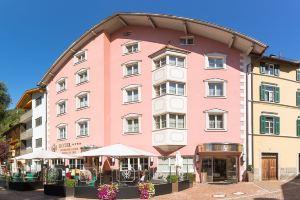 Cityhotel Goldener Adler B&B, Klausen