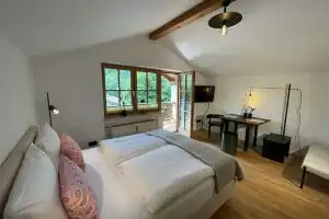 Design studio with a view of the Zugspitze, Grainau