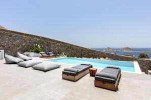 Villa Lydia with Stunning View, by Red Windmill Villas, Kalafatis