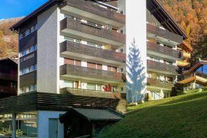 St. Bernhard Hotel, Zermatt