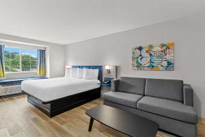 Microtel Inn & Suites by Wyndham, Norcross