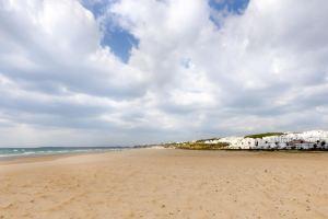 Calma Holiday Home 22606, Conil de la Frontera