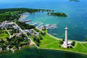 Luxury Lakeview Luxury Condo Apartments, Sandusky