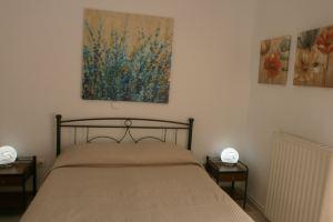 Aratos Apartments - Kallisto 2Bedroom Apartment, Fira
