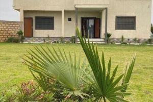 Farm house with pool & more, Casablanca