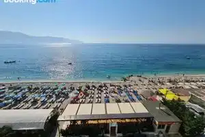 Hotel Aross, Vlore