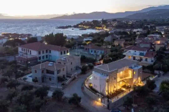 Kannas Mani-Luxury Suites- Adults Friendly 14+, Stoupa