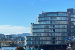 Spectacular Waterfront Executive Suite! Hotel, Victoria