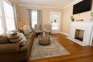 Charming Cottage with Fenced Yard and Office Space - Cozy Retreat, Montgomery