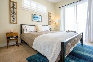 The Ladley Luxury Lifestyle Walk to Mile High Hotel, Denver