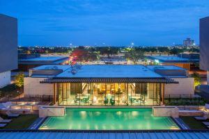 The George, by Valencia Hotel Collection, College Station