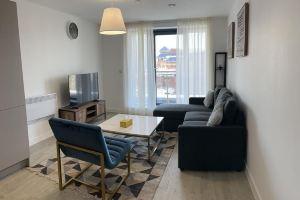 Brand New luxurious 2BR & 2Baths with free parking, High Floor Apartments, Manchester