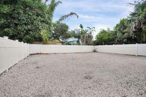 Hot tub- 80's Arcade- Pool table- 7 car parking- Historic Downtown 6/4- Events! Hotel, St. Augustine